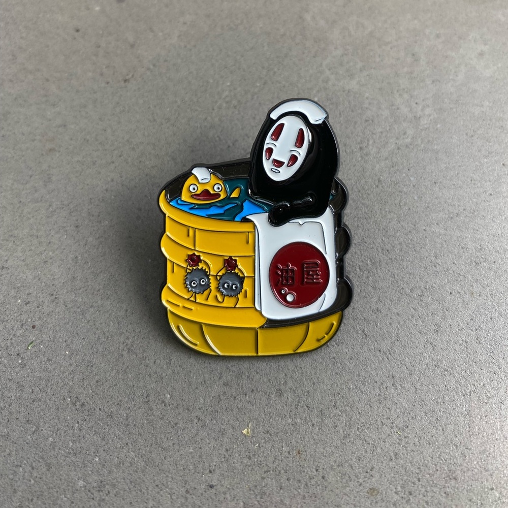 Spirited Away No-Face Metal Pin Lapel Brooch Hayao Miyazaki Studio Ghibli